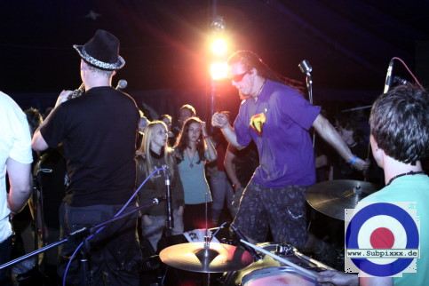 Budulinek (CZ) Mighty Sounds Festival - Tabur (CZ) - Metropolis Live Stage 18. Juli 2009 (12).JPG